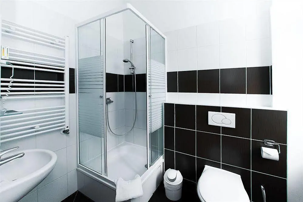 Hotel Pension Elegia Am Kurfuerstendamm Berlin
