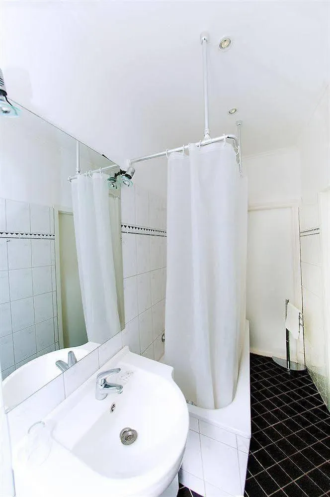 Hotel Pension Elegia Am Kurfuerstendamm Berlim