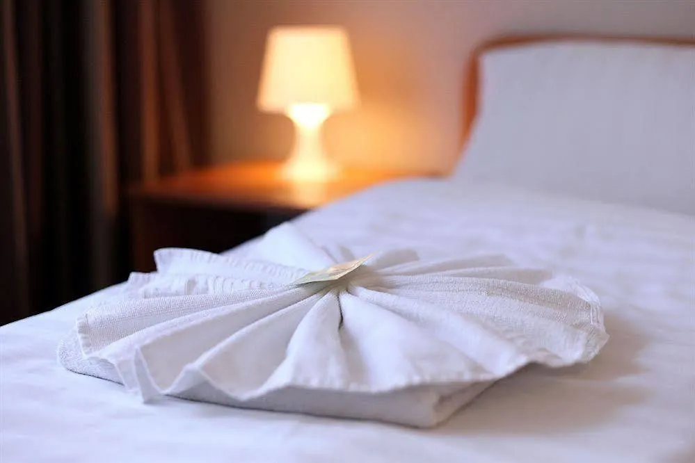 Hotel Pension Elegia Am Kurfuerstendamm Berlim