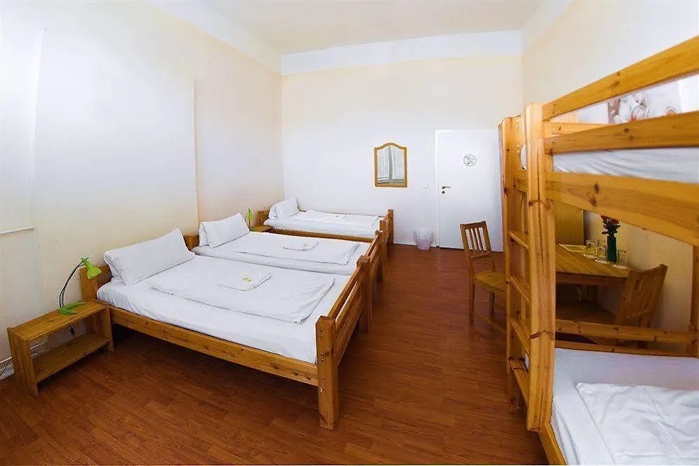 Hotel Pension Elegia Am Kurfuerstendamm Berlim