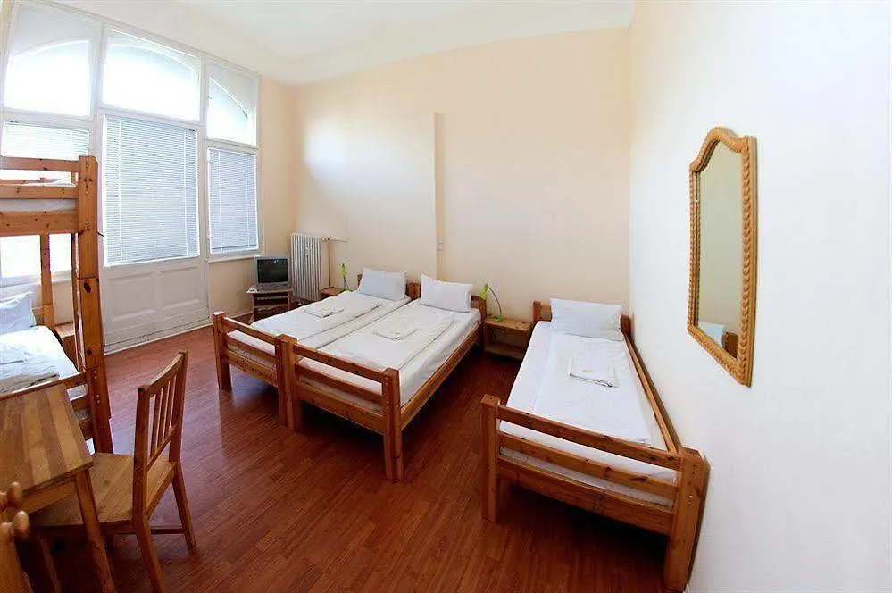 **  Hotel Pension Elegia Am Kurfuerstendamm Berlim Alemanha